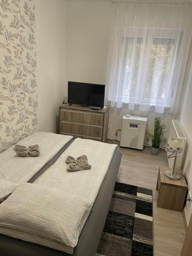 Krisztina Apartman 81 Hajduszoboszlo Exterior photo